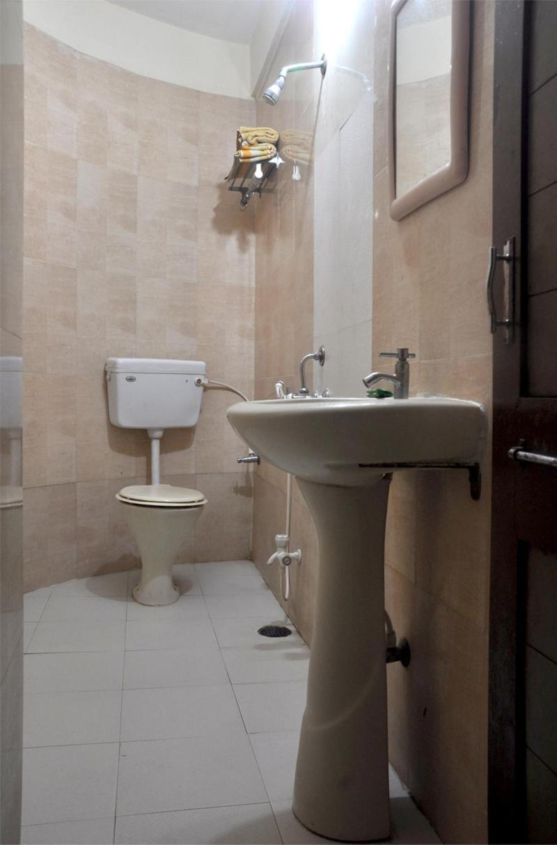 Hotel Sharan Shirdi Esterno foto